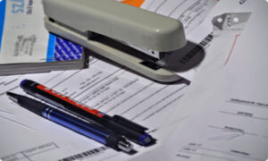 Read more about the article Direct Equity Investing vs. Investing in Mutual Funds